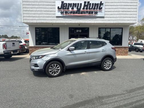 2020 Nissan Rogue Sport SV