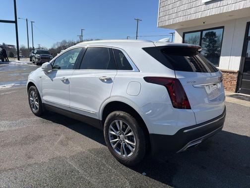 2021 Cadillac XT5 Premium Luxury