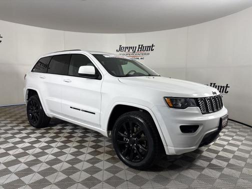 2022 Jeep Grand Cherokee WK Laredo