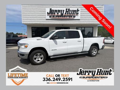 Bright White Clearcoat 2022 RAM 1500 Big Horn