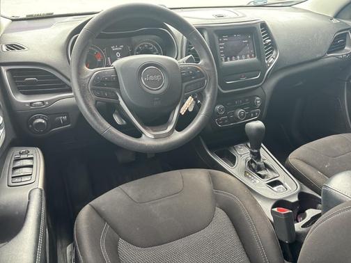 2020 Jeep Cherokee Latitude