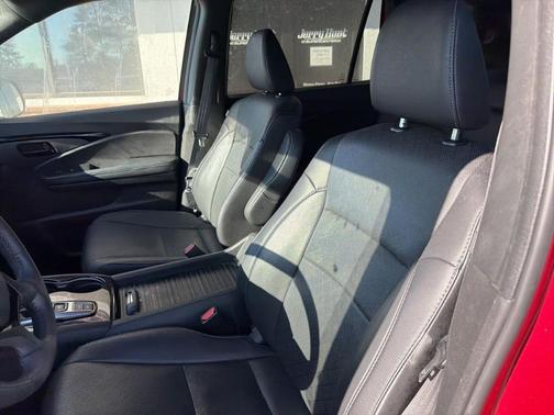 2022 Honda Passport Elite