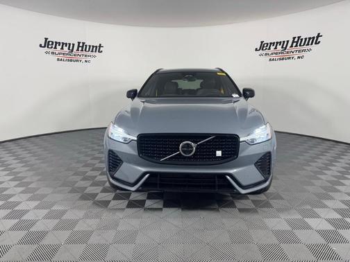 2024 Volvo XC60 Recharge Plug-In Hybrid T8 Polestar Engineered