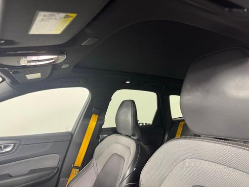 2024 Volvo XC60 Recharge Plug-In Hybrid T8 Polestar Engineered