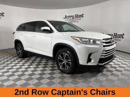 2019 Toyota Highlander LE