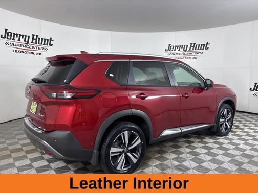 2022 Nissan Rogue SL