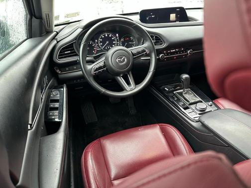 2025 Mazda CX-30 2.5 S Carbon Edition