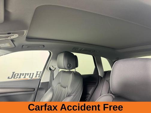 2024 Audi Q5 45 S line quattro Premium