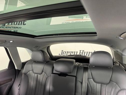 2024 Audi Q5 45 S line quattro Premium