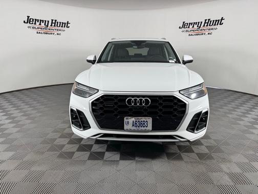 2024 Audi Q5 45 S line quattro Premium