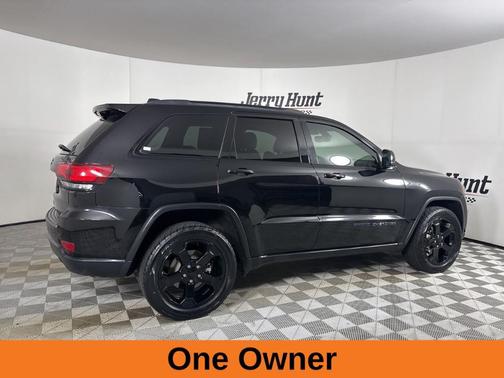 2019 Jeep Grand Cherokee Laredo