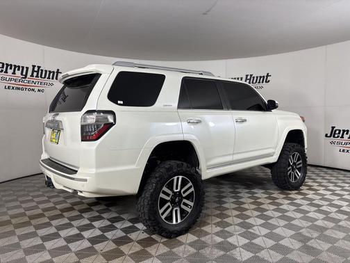 Blizzard Pearl 2021 Toyota 4Runner Limited