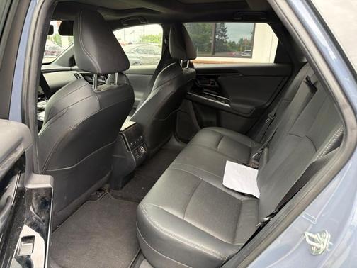 Harbor Mist Gray Pearl 2023 Subaru Solterra Touring