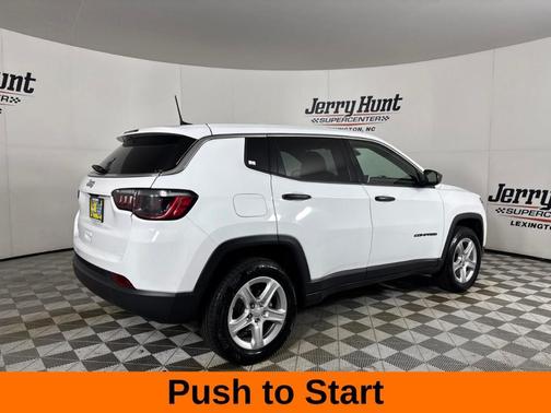 Bright White Clearcoat 2023 Jeep Compass Sport