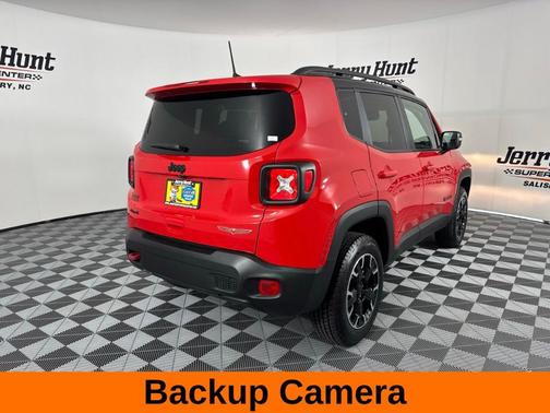 2023 Jeep Renegade Trailhawk