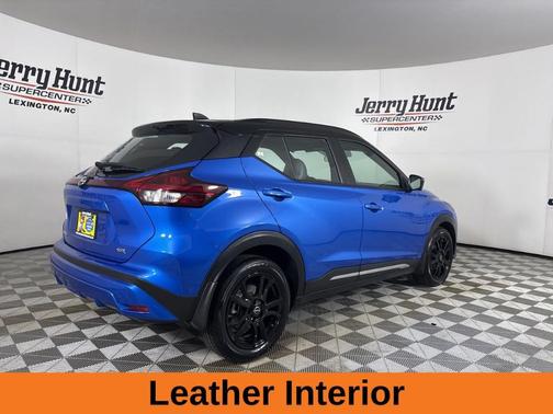 2023 Nissan Kicks SR