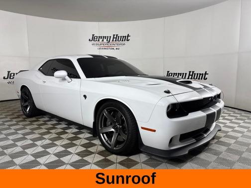 White Knuckle Clearcoat 2018 Dodge Challenger SRT Hellcat