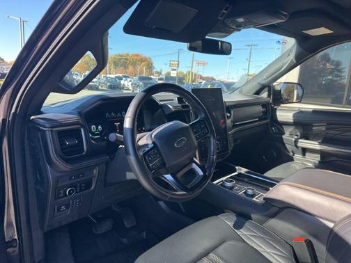 2023 Ford Expedition Platinum