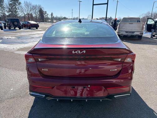 2024 Kia K5 GT-Line