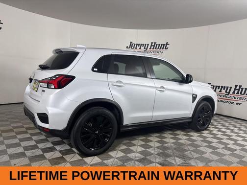 2024 Mitsubishi Outlander Sport 2.0 LE
