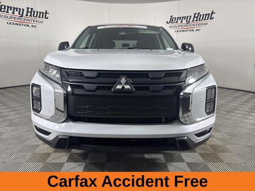 2024 Mitsubishi Outlander Sport 2.0 LE