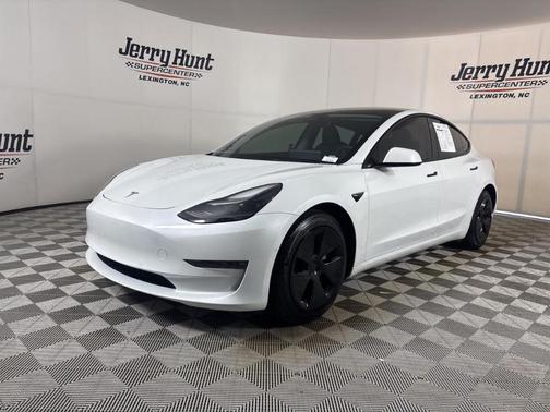 White 2022 Tesla Model 3 Long Range