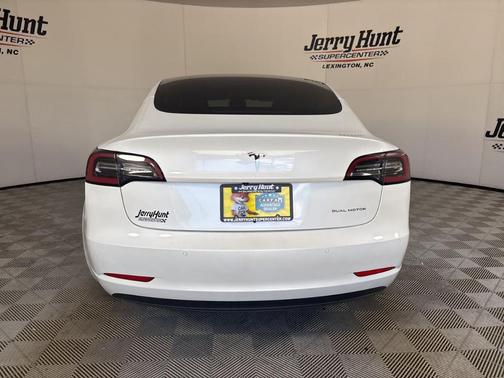 White 2022 Tesla Model 3 Long Range