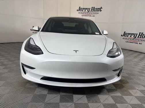 White 2022 Tesla Model 3 Long Range