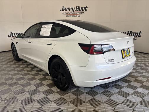 White 2022 Tesla Model 3 Long Range