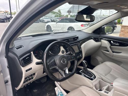 2019 Nissan Rogue Sport SL