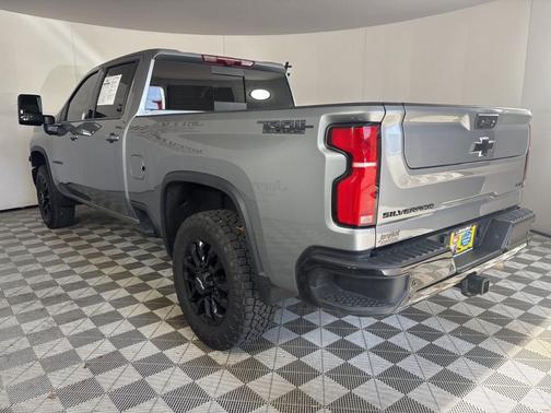 2025 Chevrolet Silverado 2500 LTZ