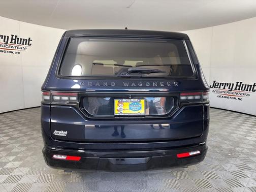 Midnight Sky 2024 Jeep Grand Wagoneer Series II