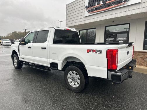 2024 Ford F-250 XLT