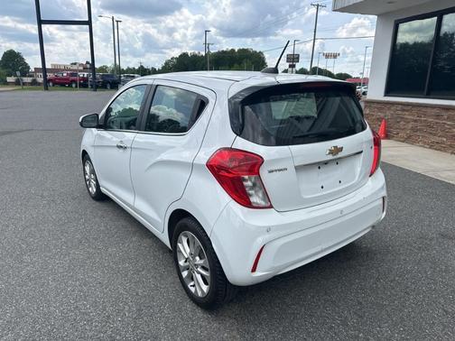 2021 Chevrolet Spark 2LT