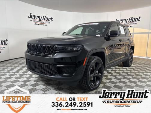 2022 Jeep Grand Cherokee Altitude