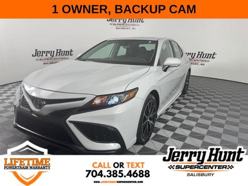 2024 Toyota Camry SE