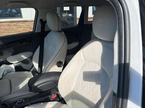 2023 MINI Hardtop Cooper