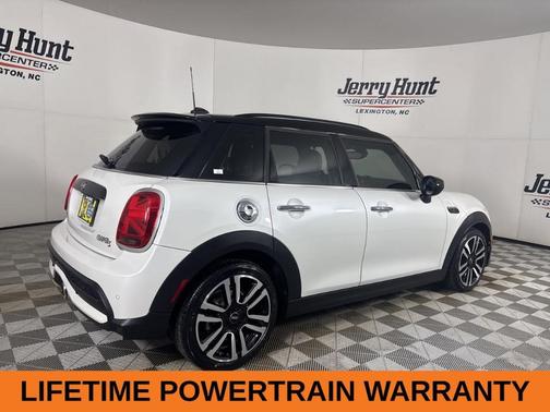 2023 MINI Hardtop Cooper