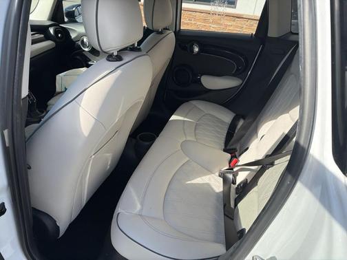 2023 MINI Hardtop Cooper