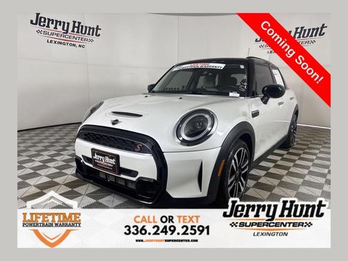 2023 MINI Hardtop Cooper