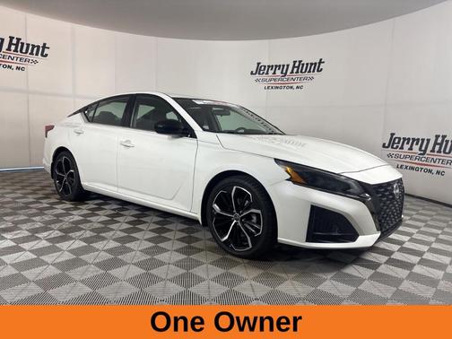 2023 Nissan Altima 2.5 SR
