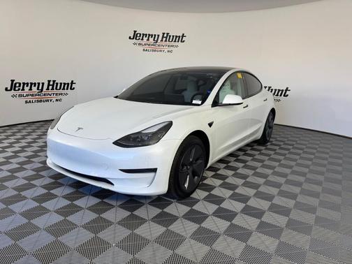 2023 Tesla Model 3 Base