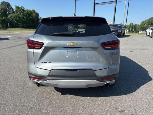 Sterling Gray Metallic 2025 Chevrolet Blazer LT