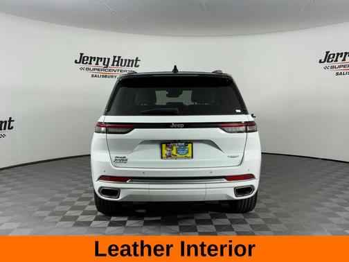 2023 Jeep Grand Cherokee Summit