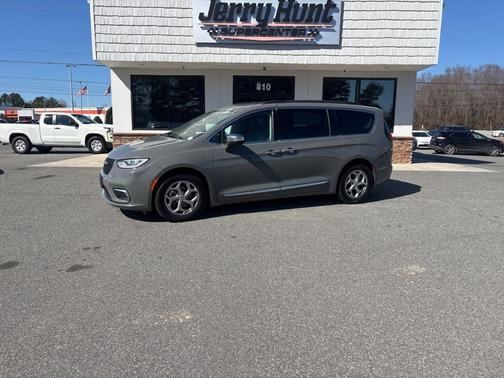 2023 Chrysler Pacifica Limited