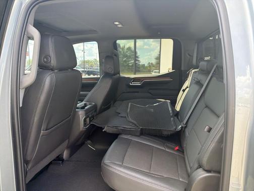 Sterling 2023 GMC Sierra 1500 Denali