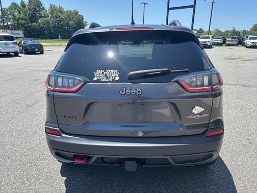 2020 Jeep Cherokee Trailhawk