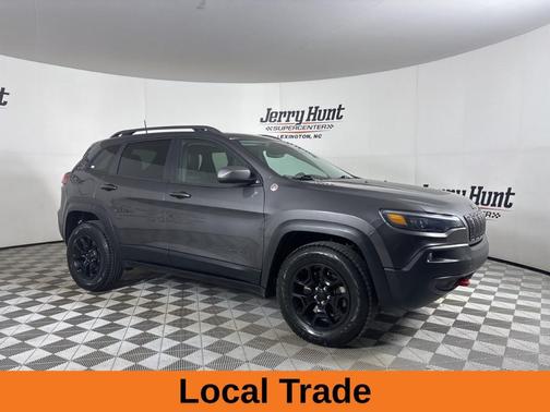 2020 Jeep Cherokee Trailhawk