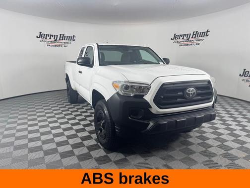 2020 Toyota Tacoma SR