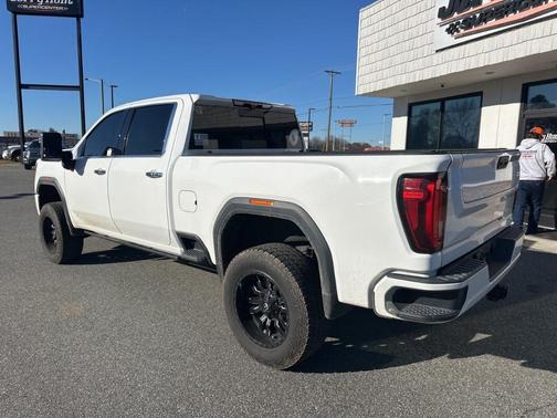 2020 GMC Sierra 2500 Denali
